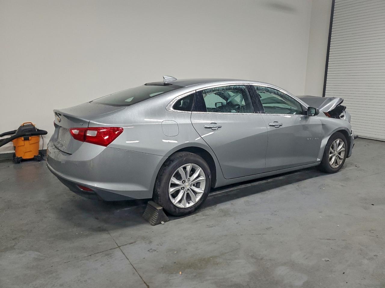 2024 CHEVROLET MALIBU LT photo 5