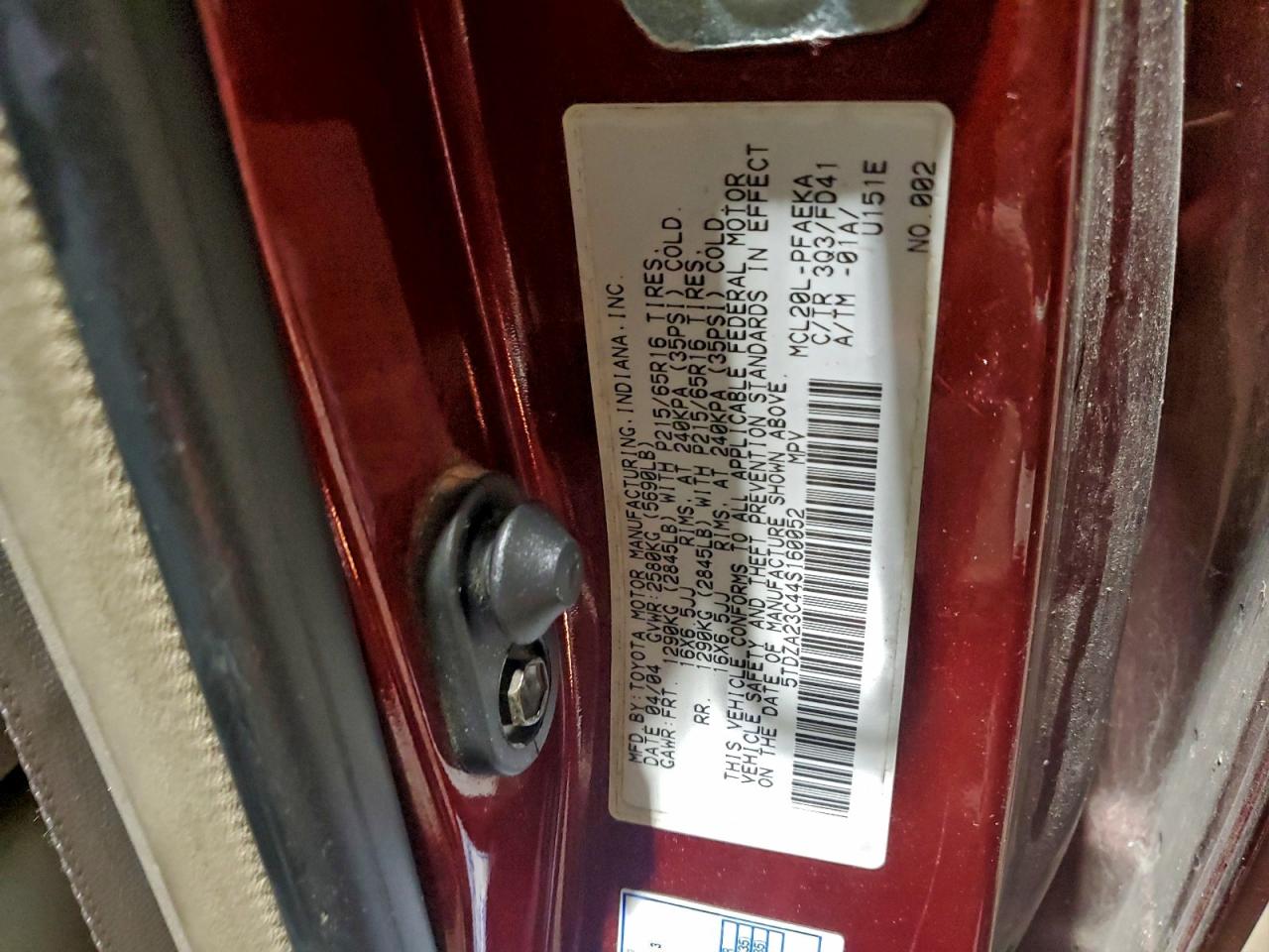 2004 TOYOTA SIENNA CE photo 37