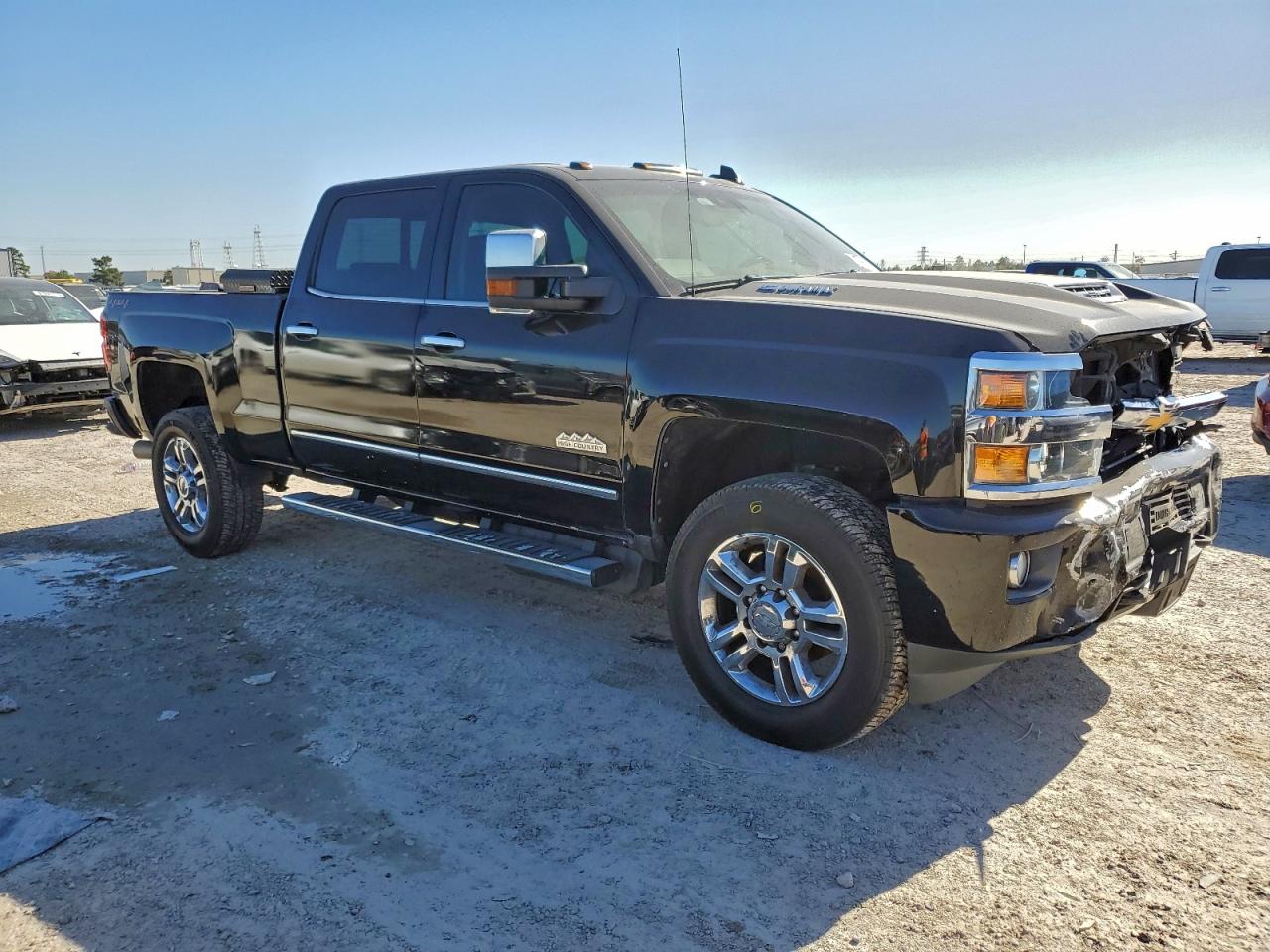 2018 CHEVROLET SILVERADO K2500 HIGH COUNTRY photo 7