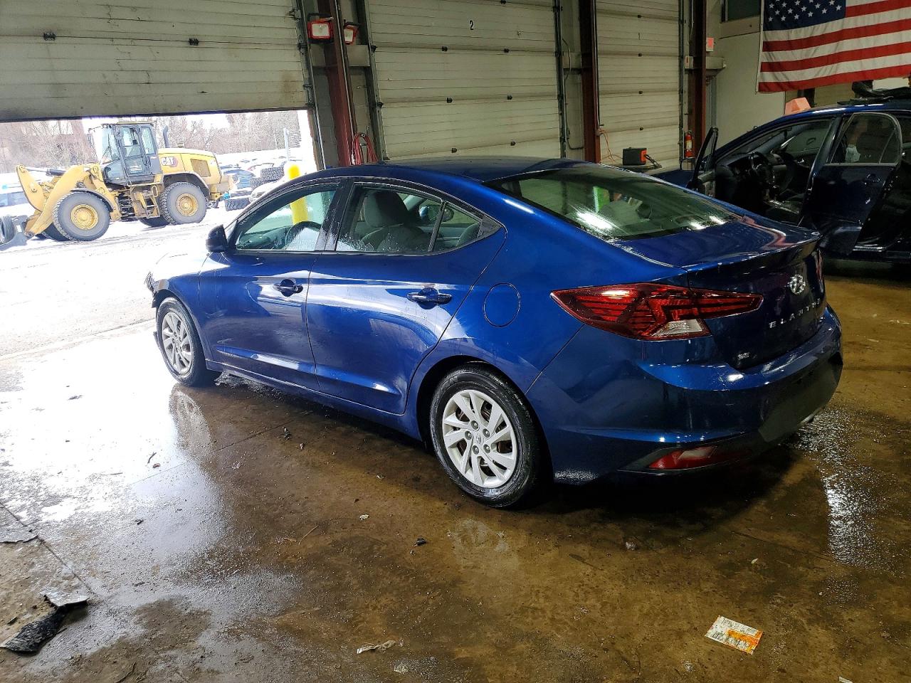 2019 HYUNDAI ELANTRA SE photo 3