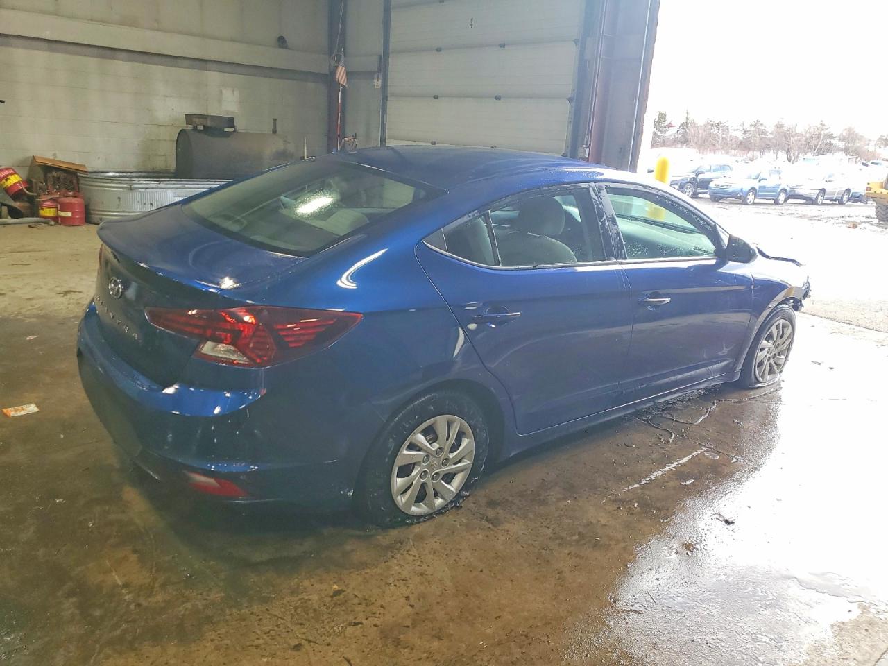 2019 HYUNDAI ELANTRA SE photo 5