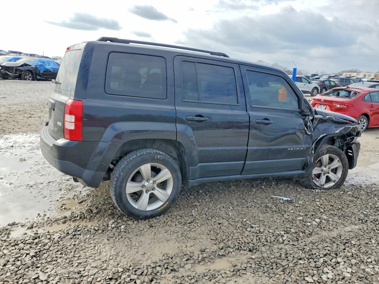 2012 JEEP PATRIOT LATITUDE photo 3