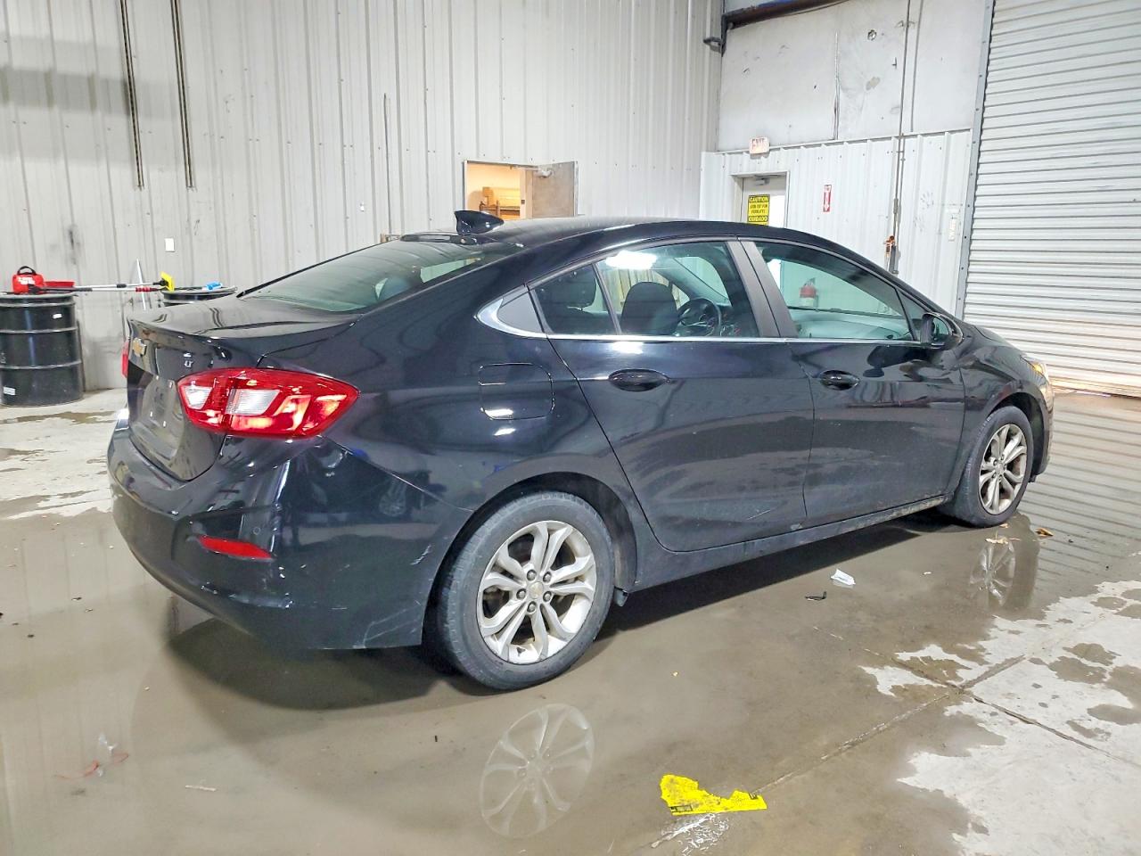 2019 CHEVROLET CRUZE LT photo 3