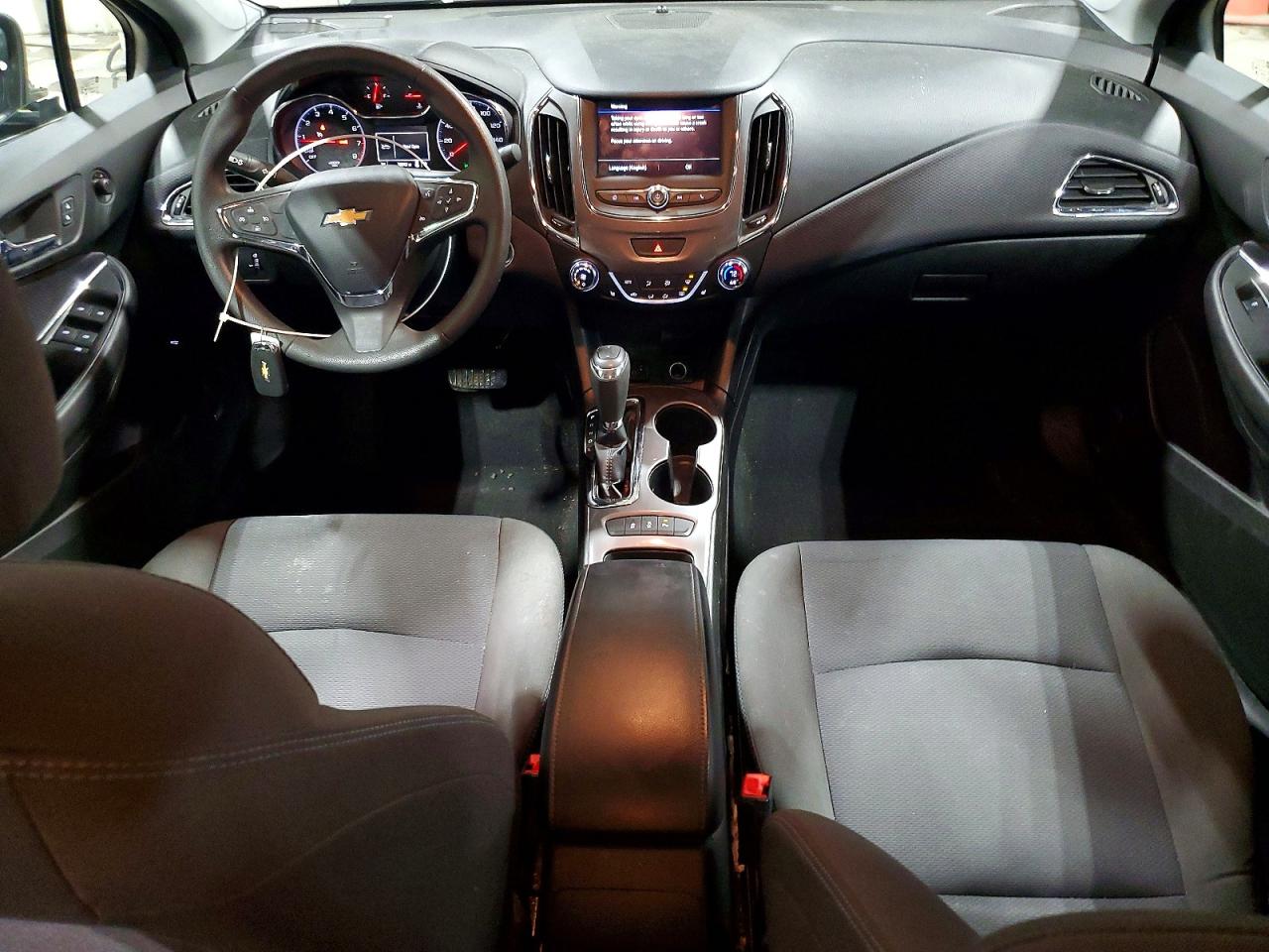 2019 CHEVROLET CRUZE LT photo 8
