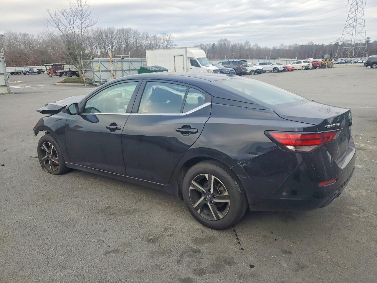 2024 NISSAN SENTRA SV photo 4