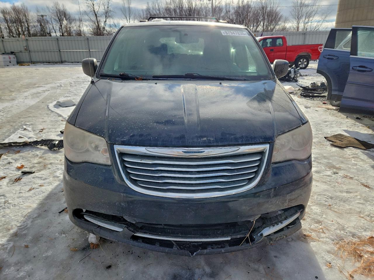 2013 CHRYSLER TOWN & COUNTRY TOURING photo 9