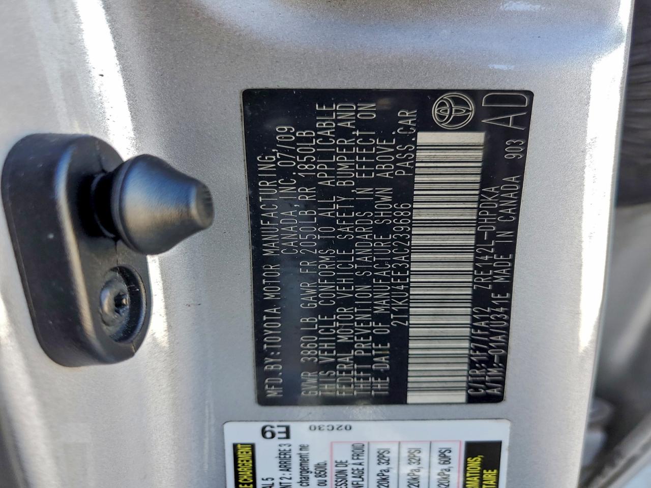 2010 TOYOTA COROLLA MATRIX photo 12
