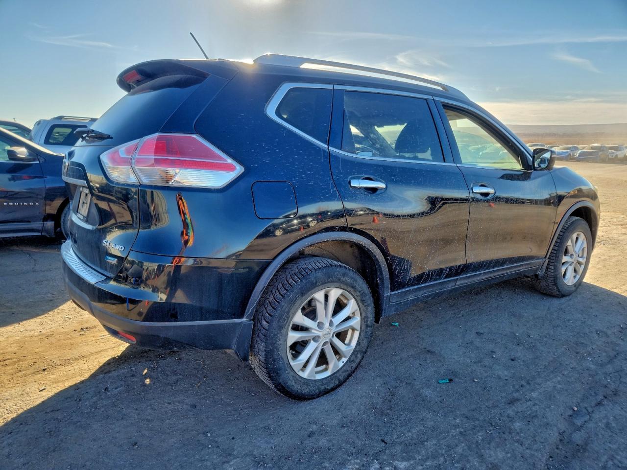 2014 NISSAN ROGUE S photo 5