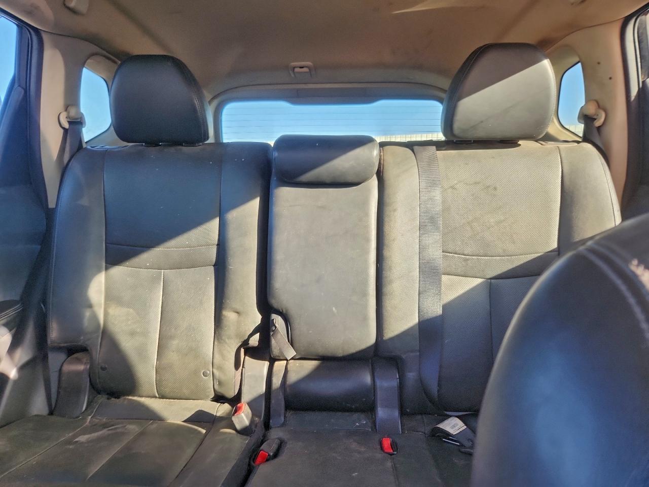 2014 NISSAN ROGUE S photo 19