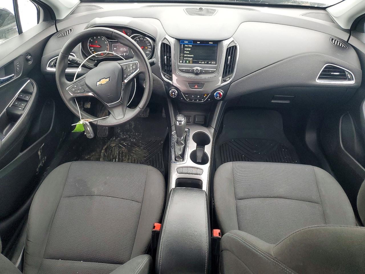 2019 CHEVROLET CRUZE LT photo 15