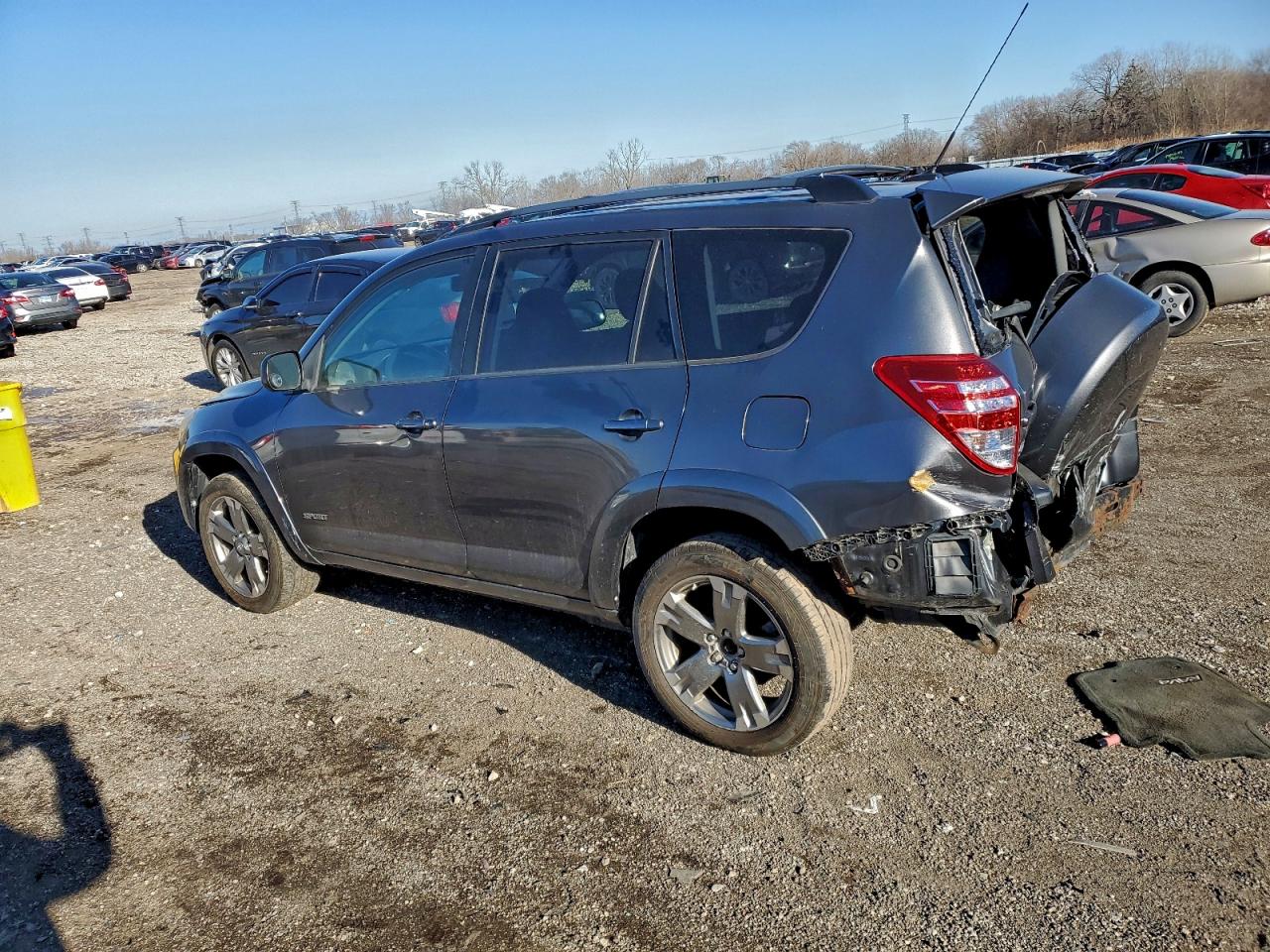 2011 TOYOTA RAV4 SPORT photo 4