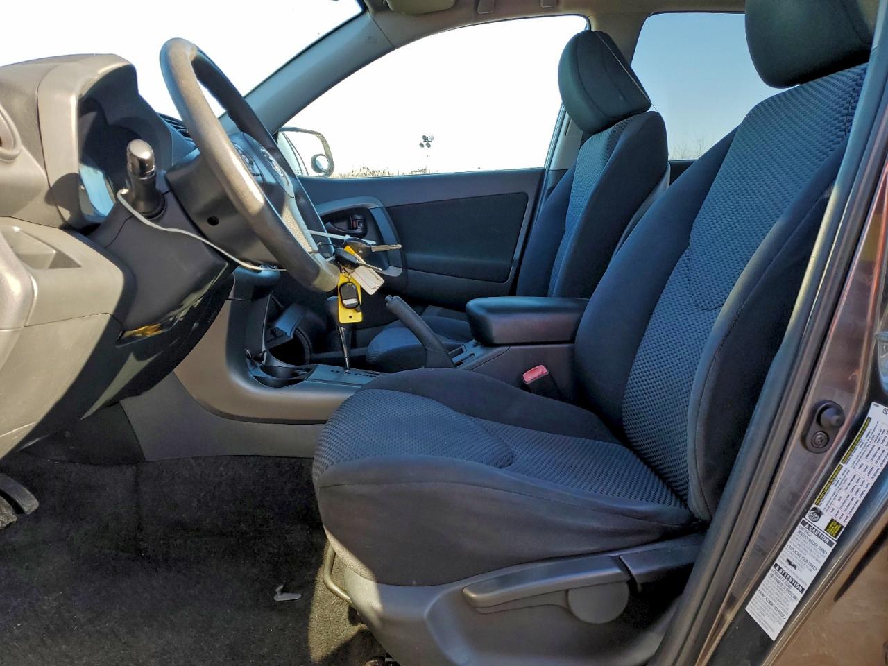 2011 TOYOTA RAV4 SPORT photo 19