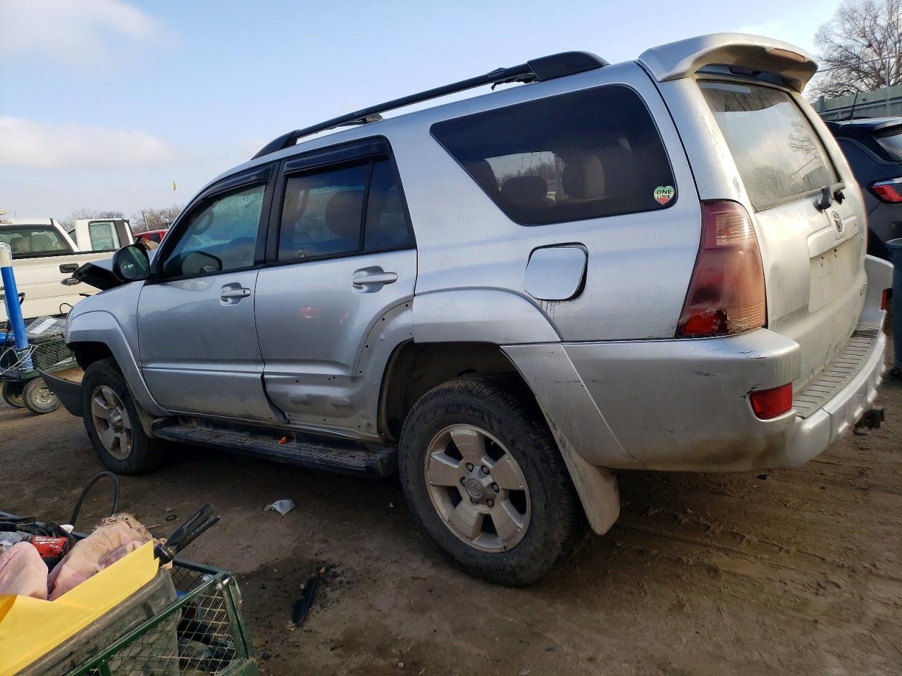2005 TOYOTA 4RUNNER SR5 photo 2