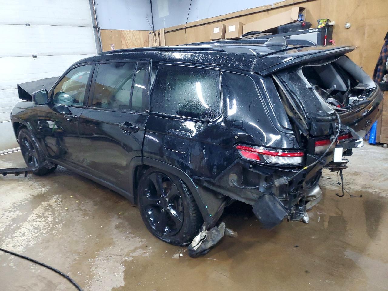 2023 JEEP GRAND CHEROKEE L LIMITED photo 4