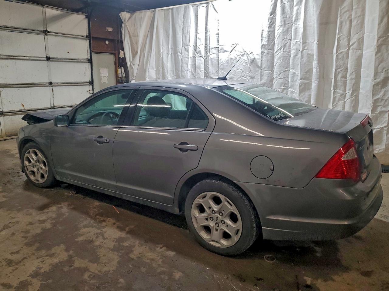 2010 FORD FUSION SE photo 2