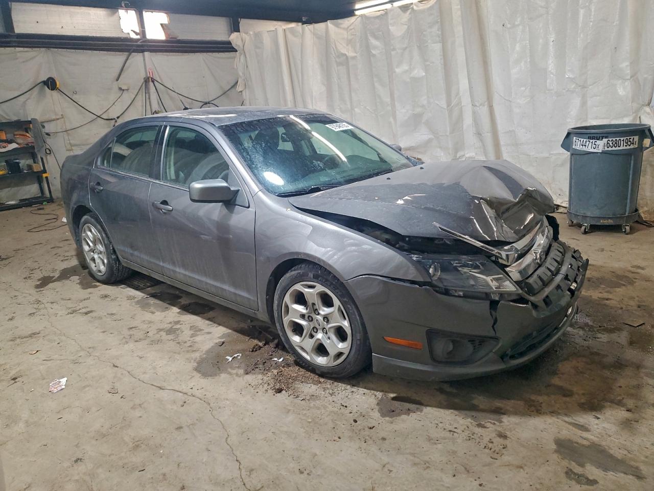 2010 FORD FUSION SE photo 4