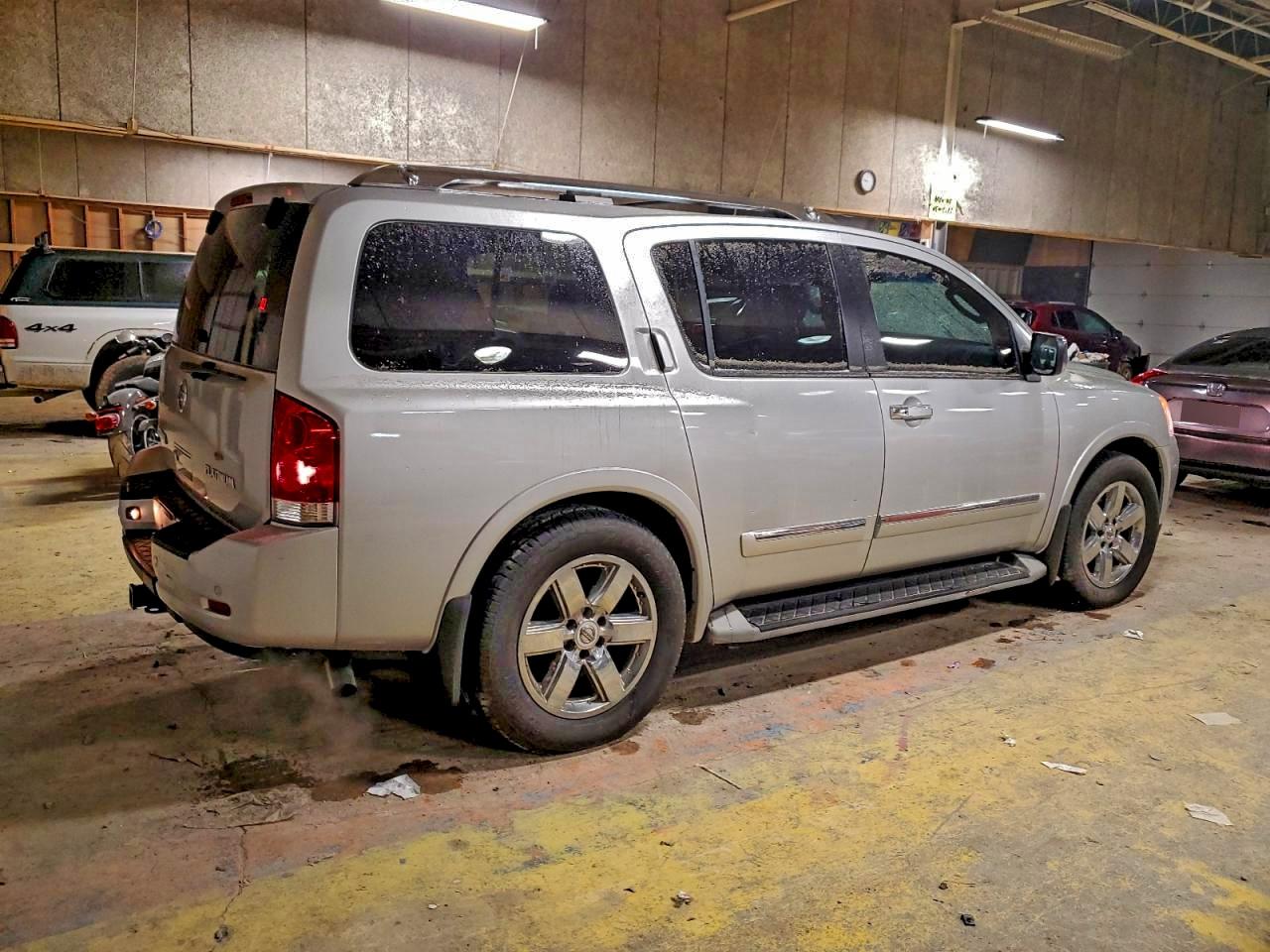 2012 NISSAN ARMADA SV photo 3