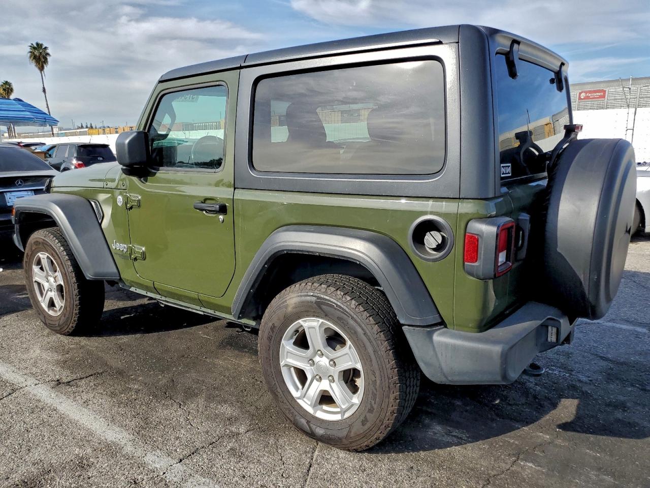 2021 JEEP WRANGLER SPORT photo 2