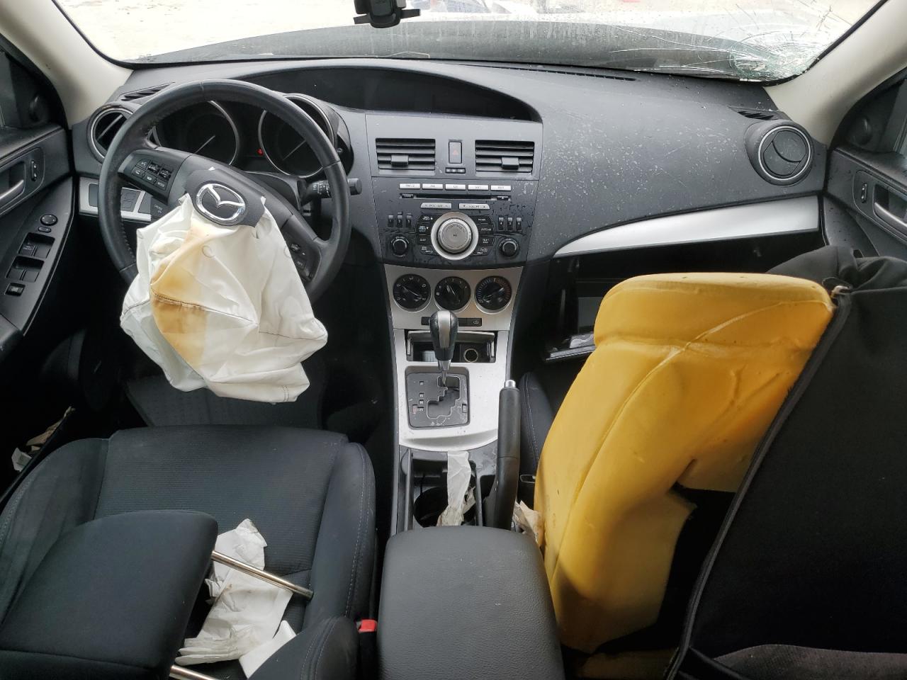 2010 MAZDA 3 S photo 8