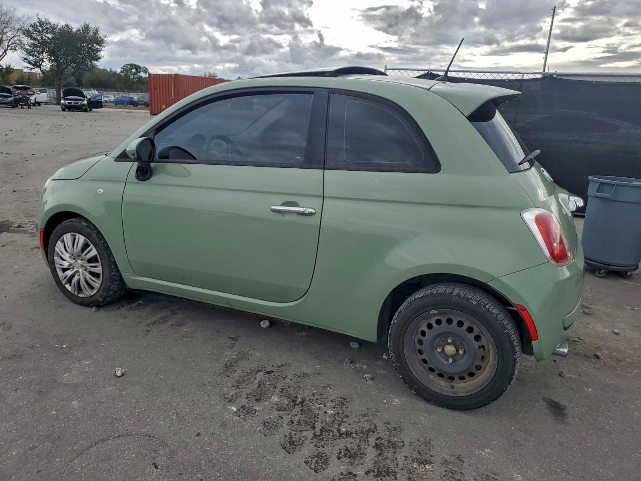 2013 FIAT 500 POP photo 3