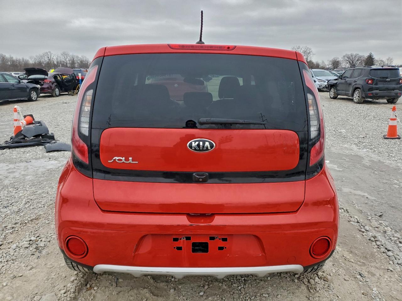 2017 KIA SOUL + photo 16