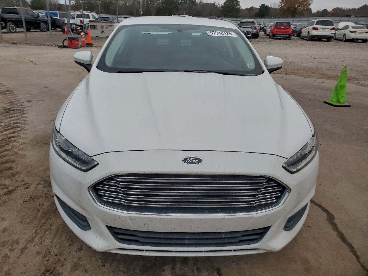 2013 FORD FUSION S photo 5