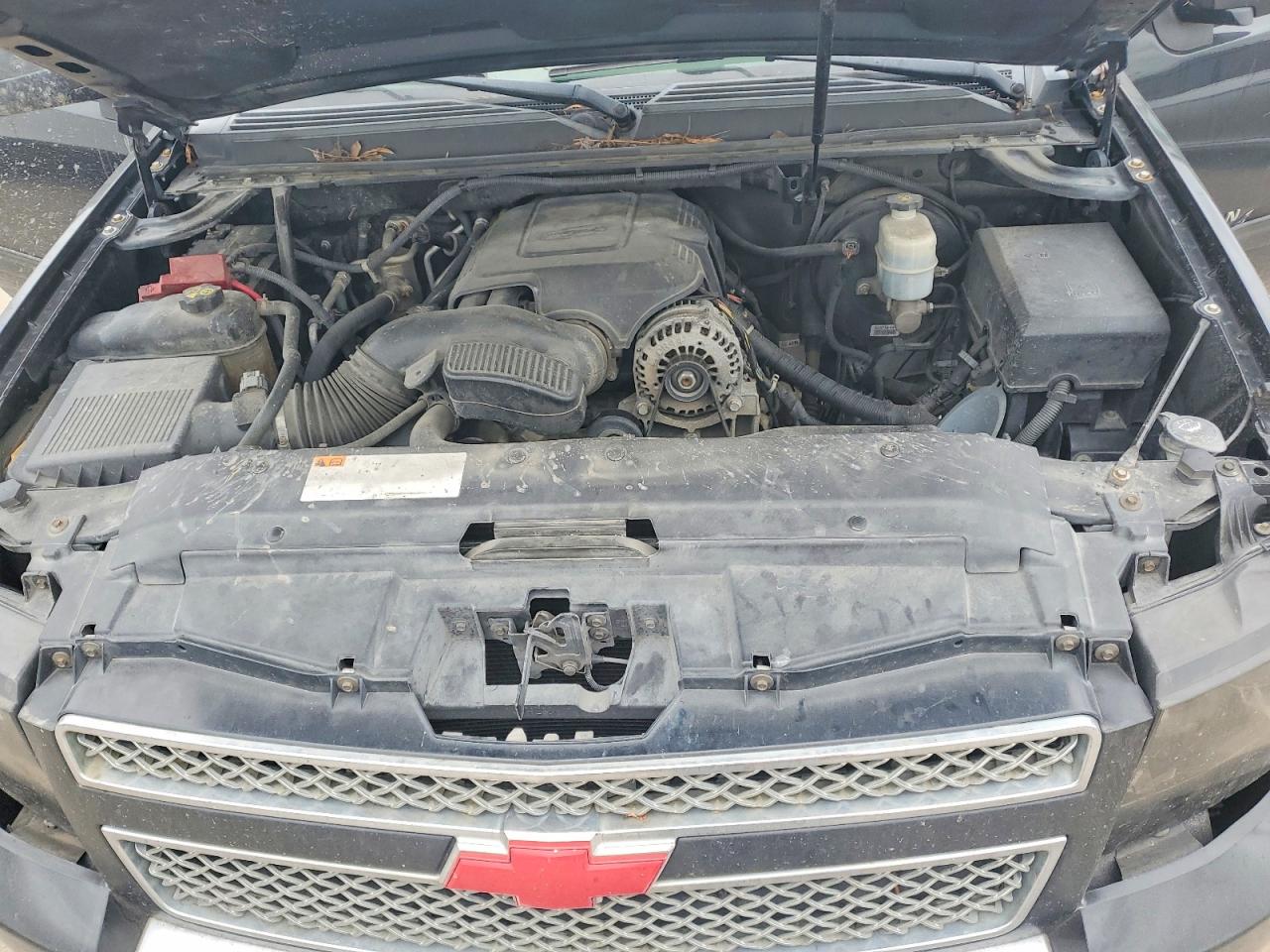 2011 CHEVROLET SUBURBAN C1500 LT photo 21