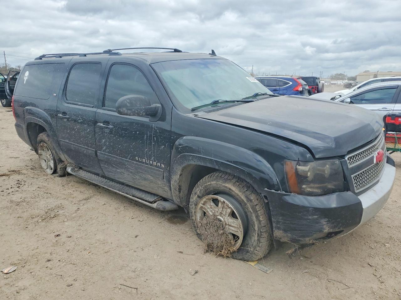 2011 CHEVROLET SUBURBAN C1500 LT photo 7