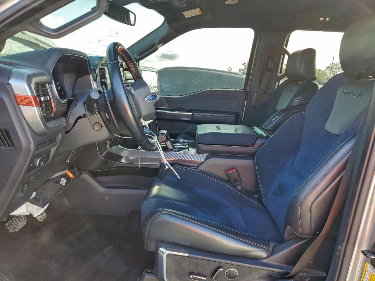 2022 FORD F150 RAPTOR photo 13
