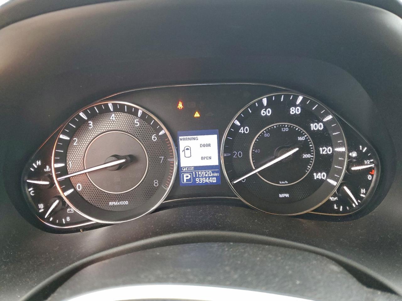2018 NISSAN ARMADA SV photo 25
