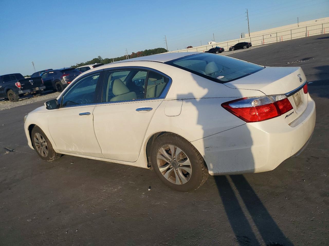 2014 HONDA ACCORD LX photo 3