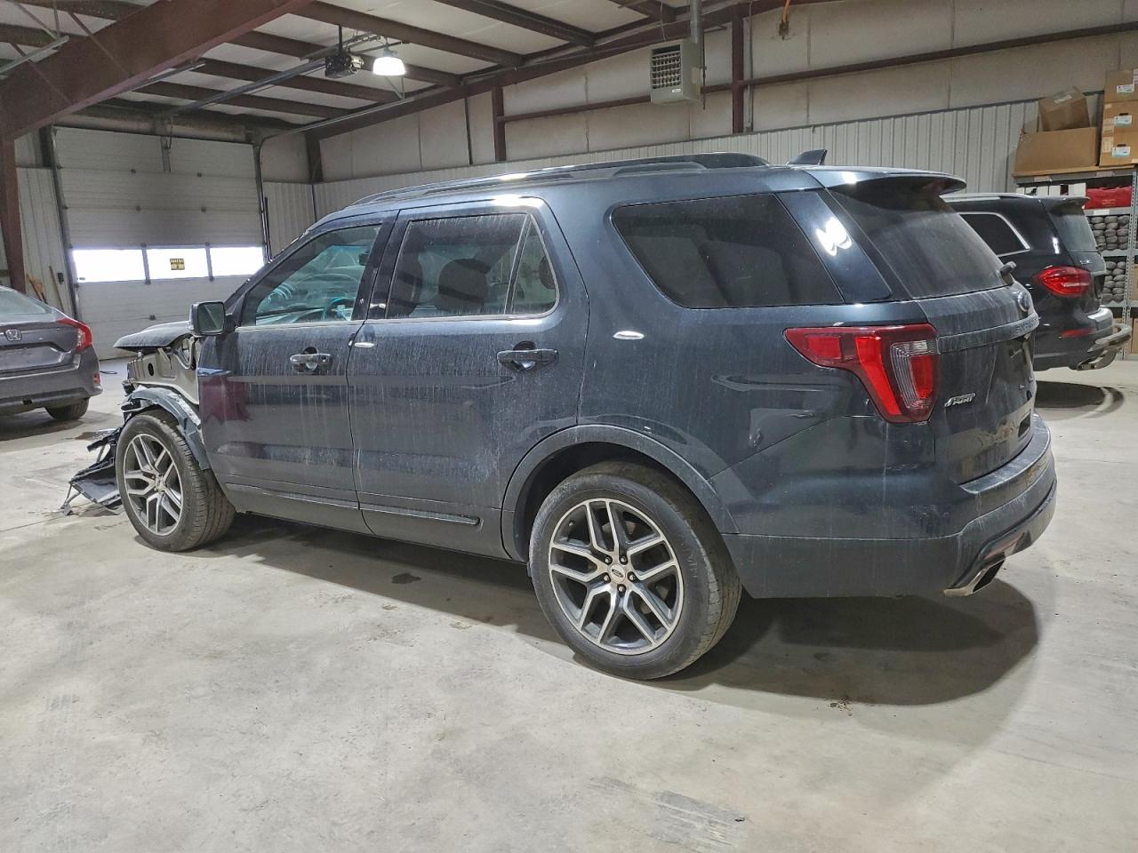2017 FORD EXPLORER SPORT photo 2