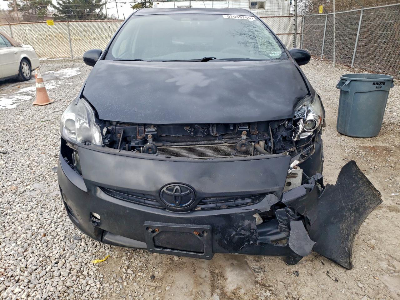 2011 TOYOTA PRIUS photo 13