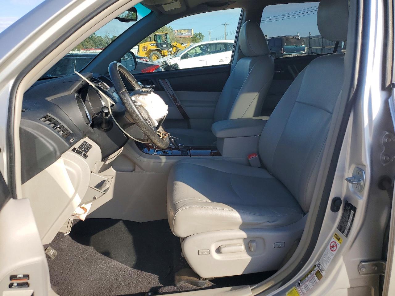 2012 TOYOTA HIGHLANDER LIMITED photo 7