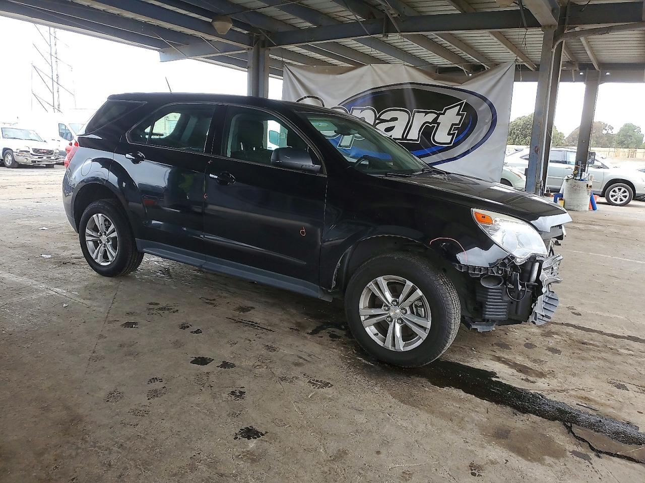 2015 CHEVROLET EQUINOX LS photo 4