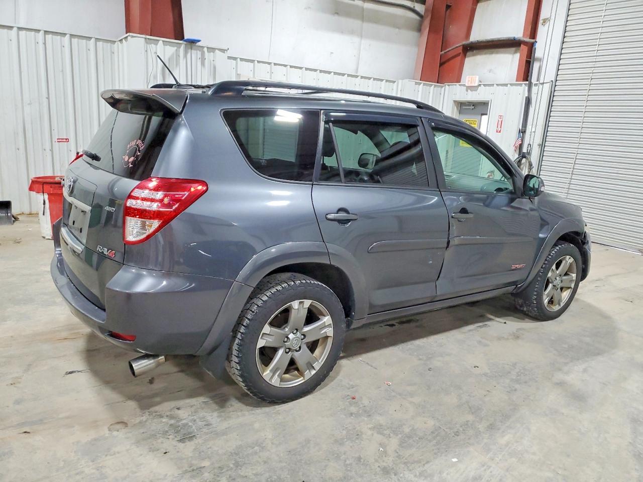 2011 TOYOTA RAV4 SPORT photo 5