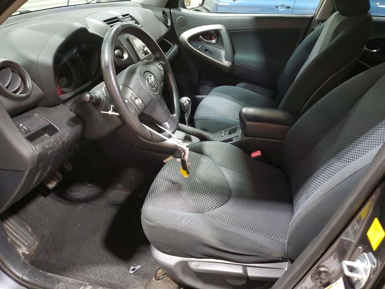 2011 TOYOTA RAV4 SPORT photo 13