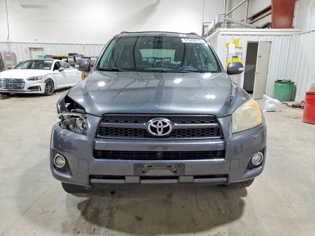 2011 TOYOTA RAV4 SPORT photo 9