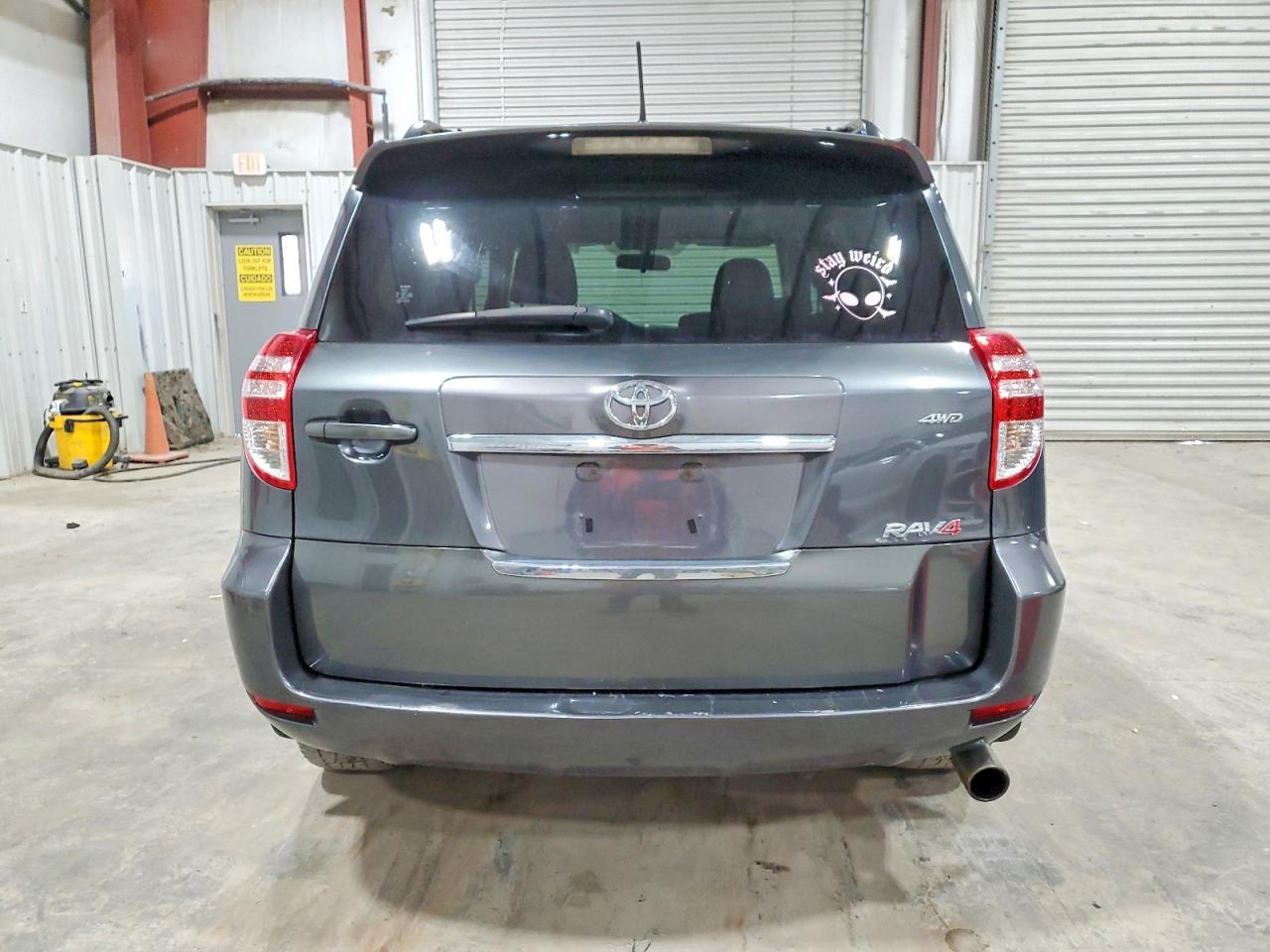 2011 TOYOTA RAV4 SPORT photo 11