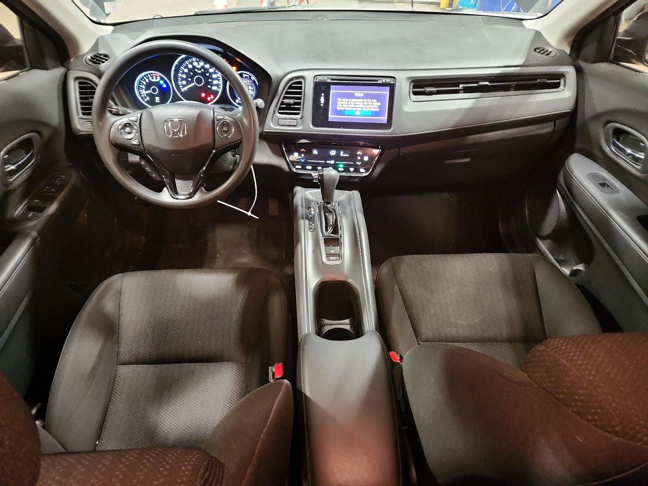 2016 HONDA HR-V LX photo 8