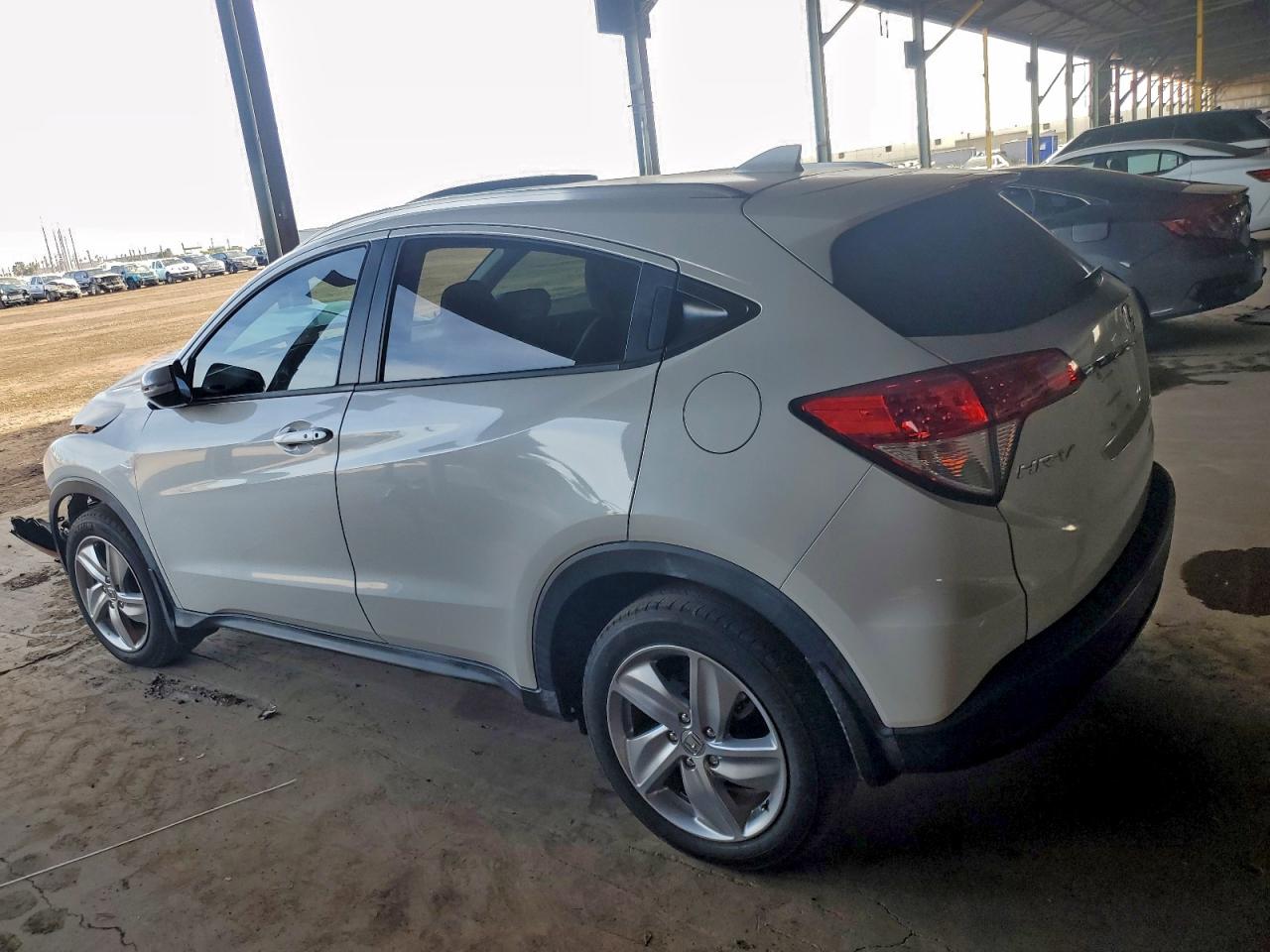 2019 HONDA HR-V EX photo 3