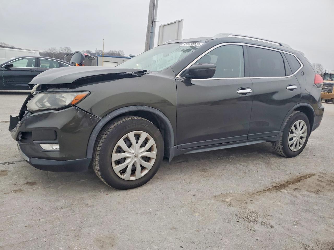 2017 NISSAN ROGUE