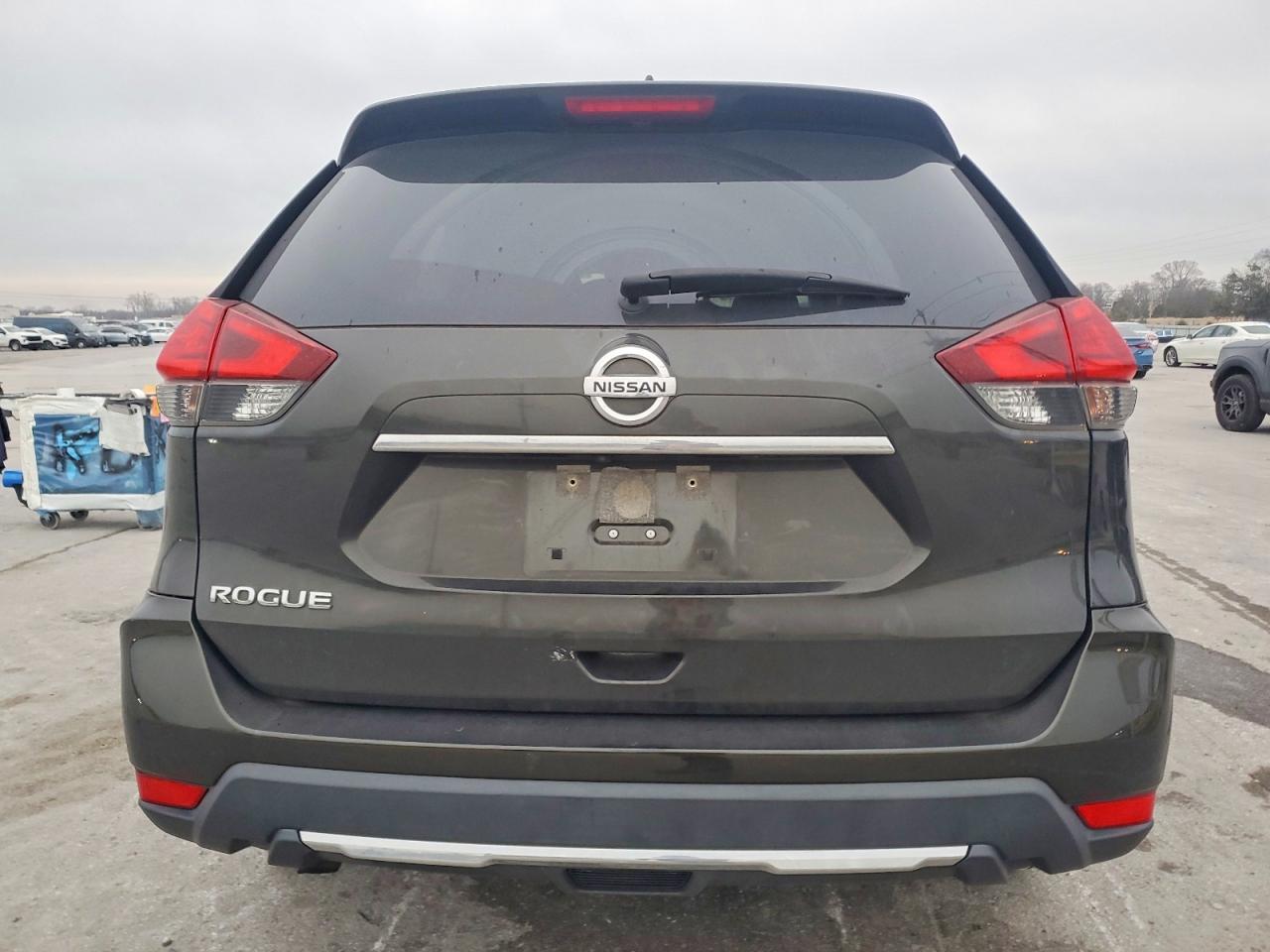 2017 NISSAN ROGUE S photo 11