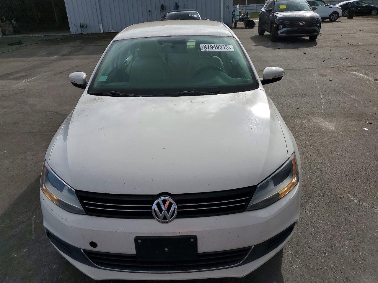 2013 VOLKSWAGEN JETTA SE photo 9