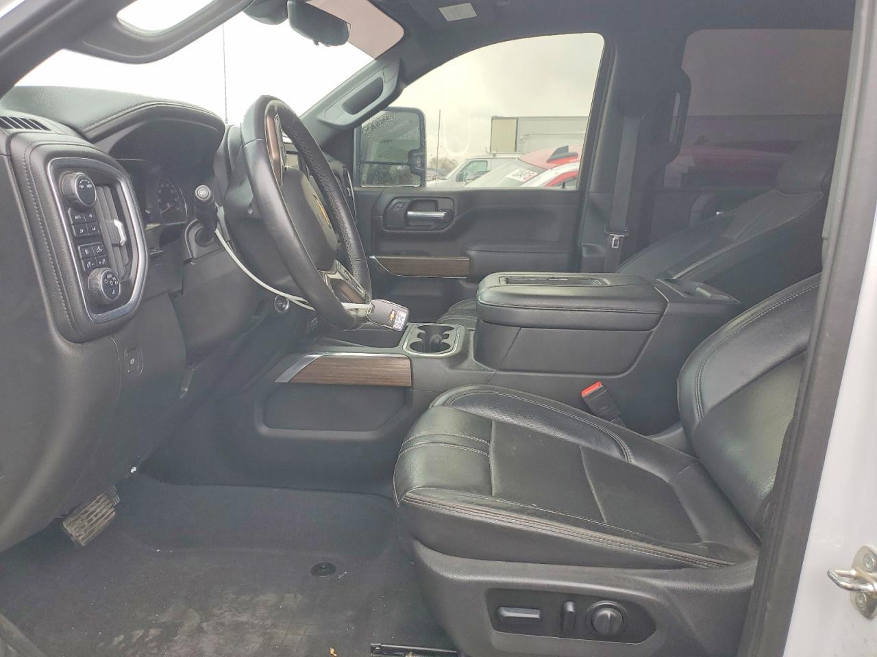 2021 CHEVROLET SILVERADO K2500 HIGH COUNTRY photo 13