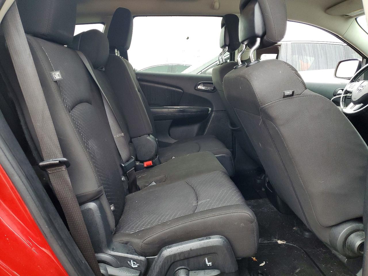 2017 DODGE JOURNEY SE photo 28