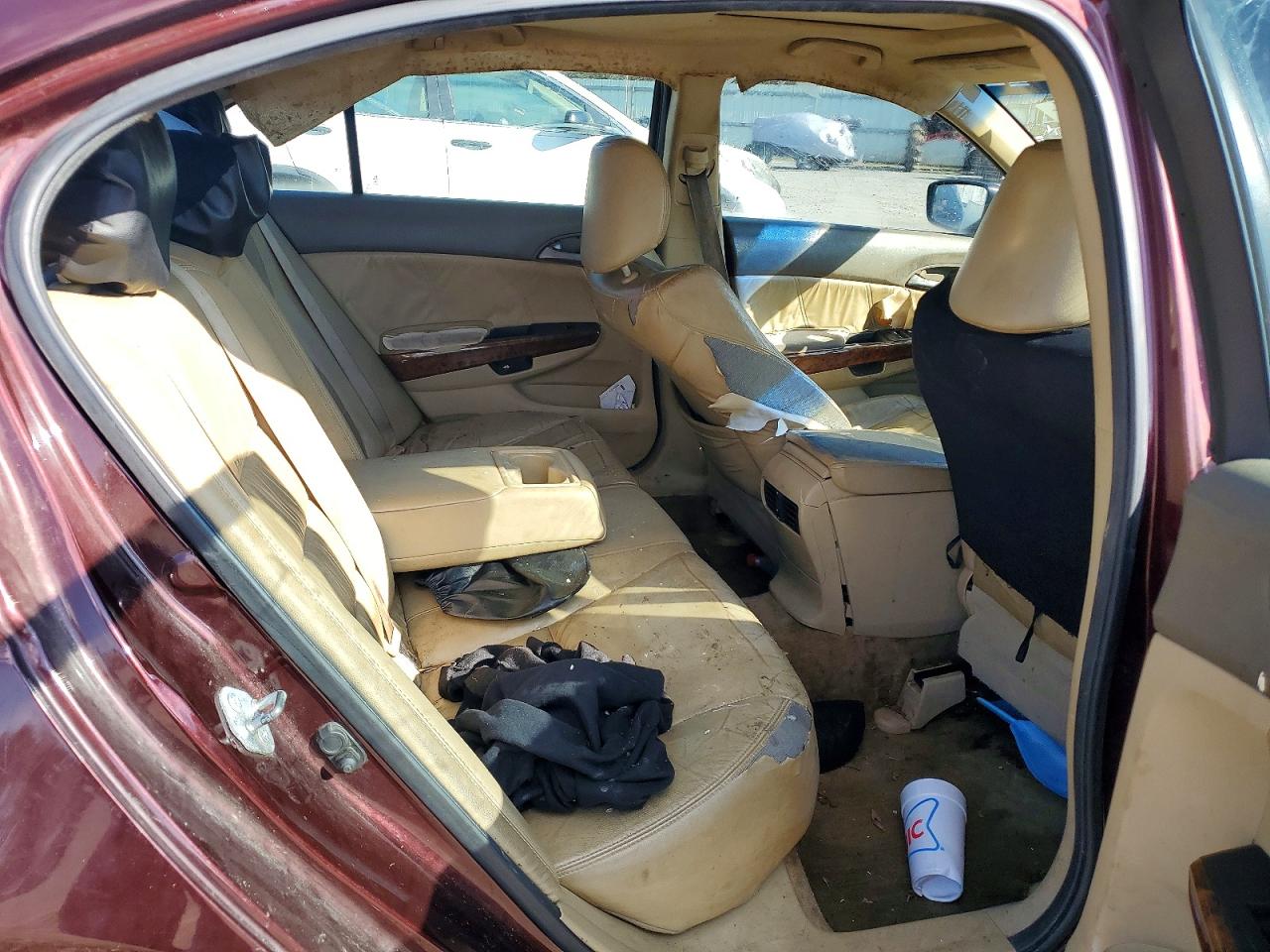 2010 HONDA ACCORD EXL photo 19