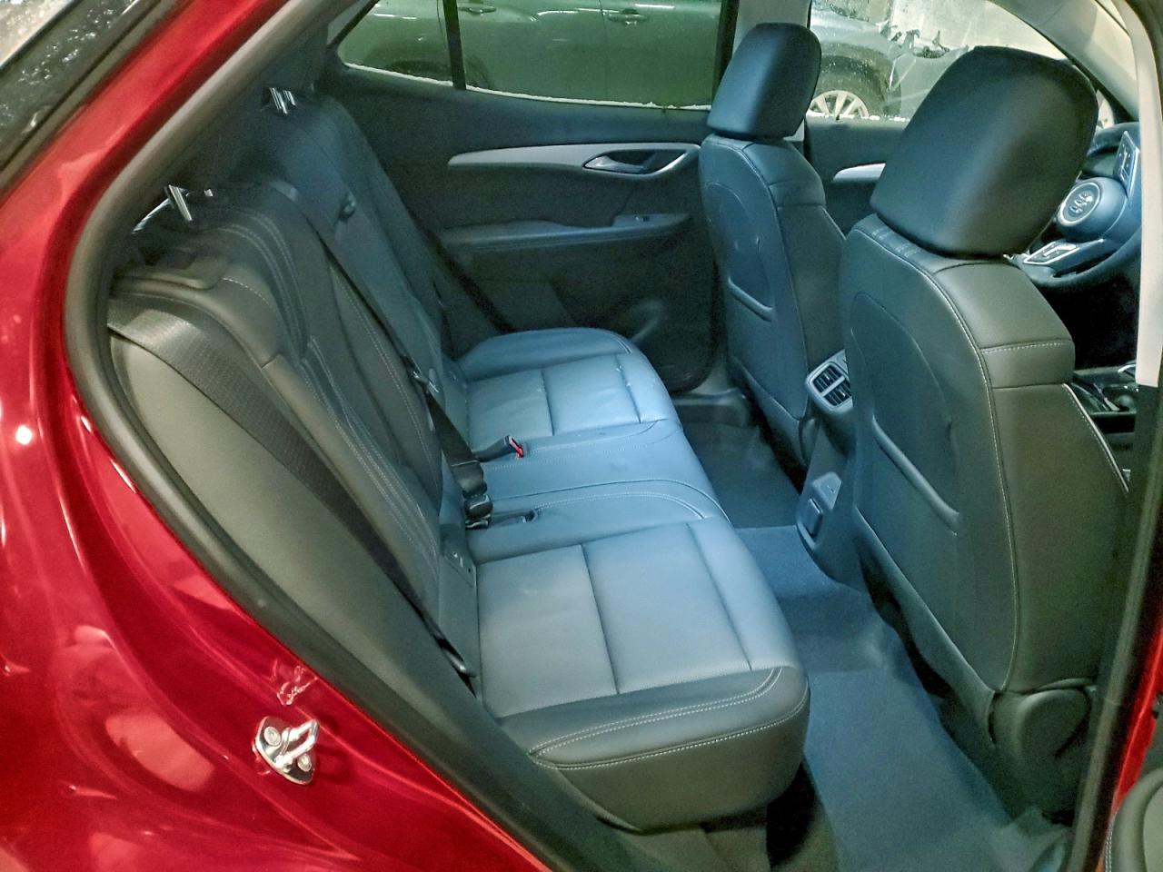2025 BUICK ENVISION AVENIR photo 28