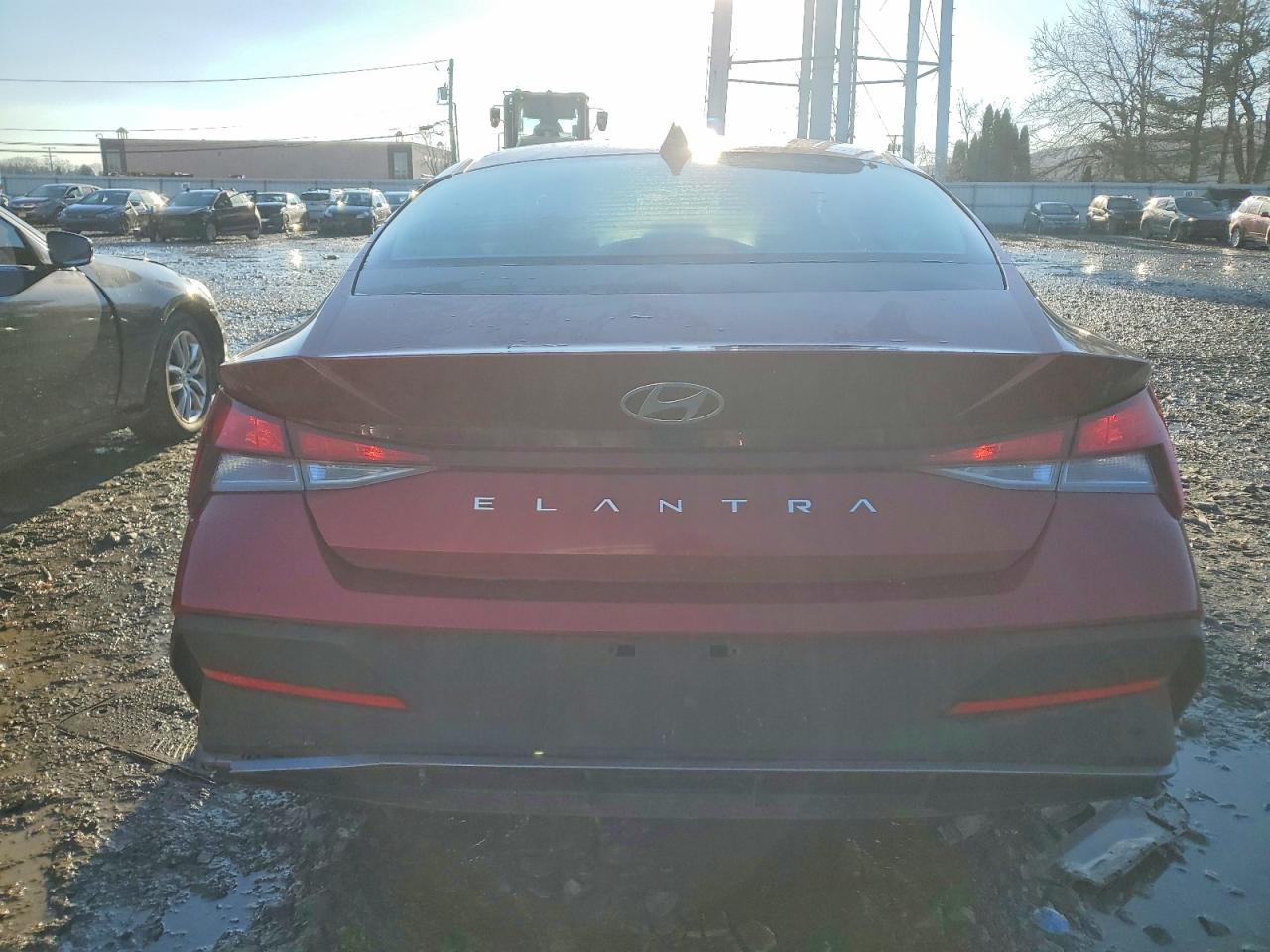 2024 HYUNDAI ELANTRA SEL photo 6