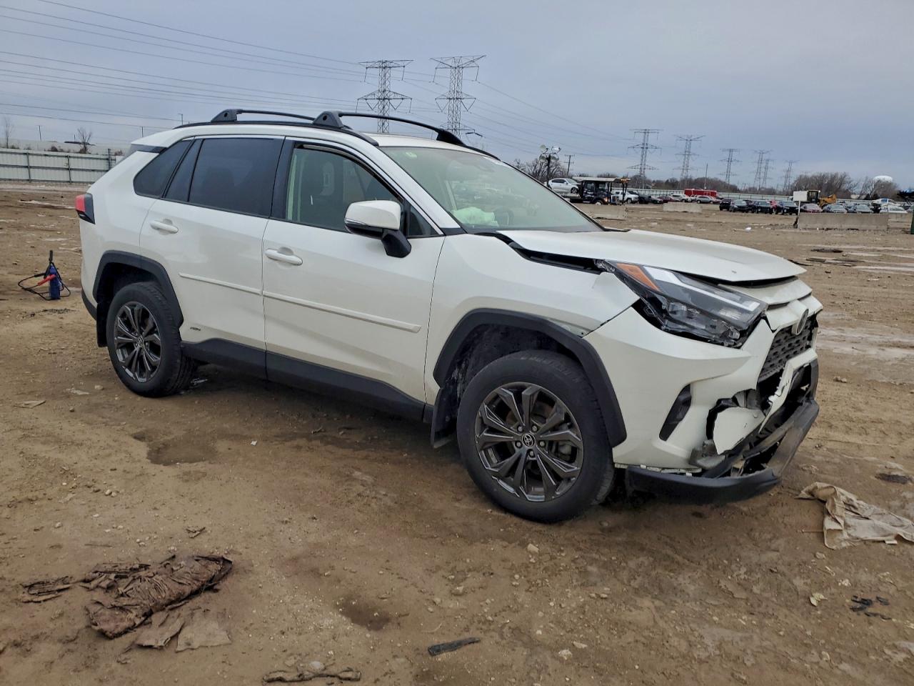2022 TOYOTA RAV4 XLE PREMIUM photo 10